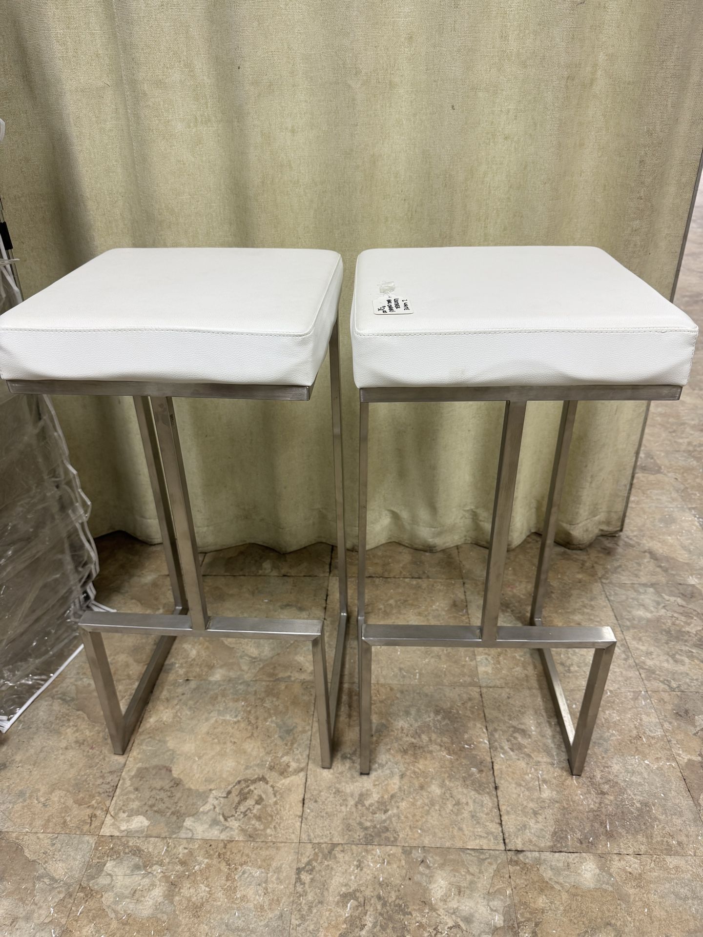 White Leather/vinyl Bar Stools Metal Legs