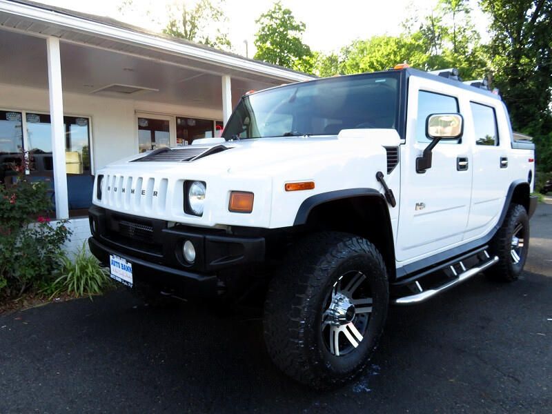 2005 HUMMER H2