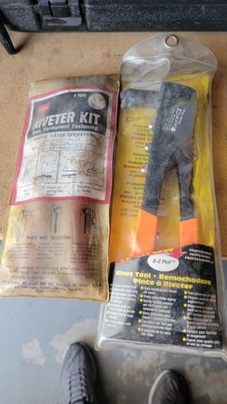 Riveter Kit