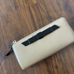 Nude Bow Kate Spade Wallet 