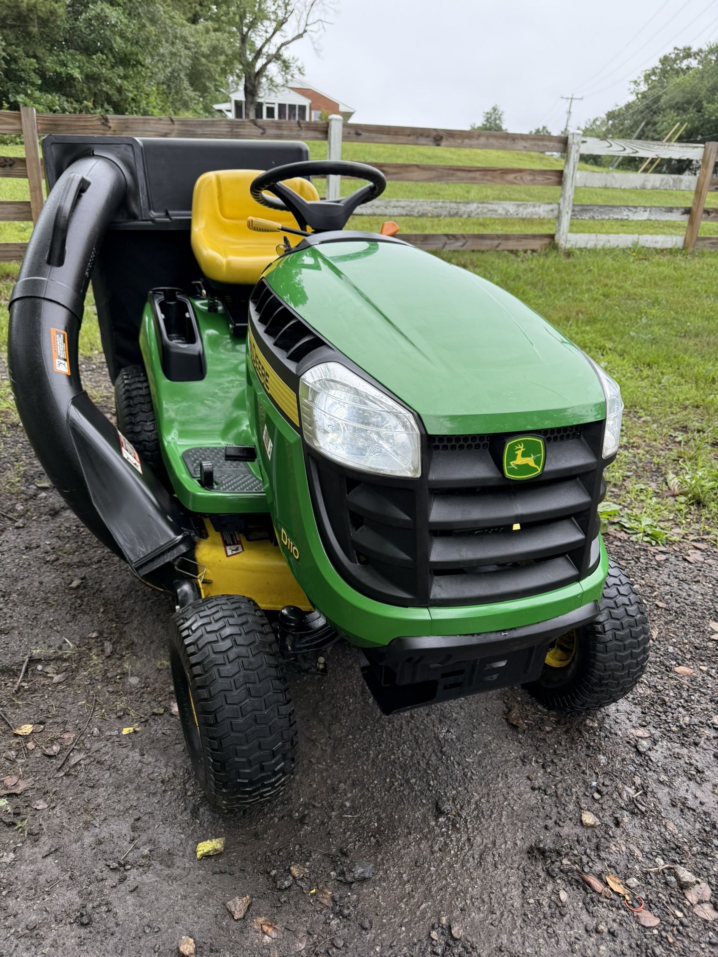 2019 John Deere D-110 Riding Mower