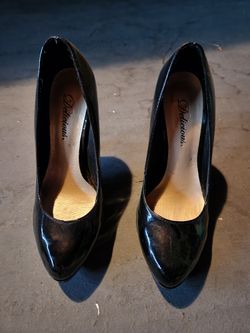 Black Heels Women's Size 6