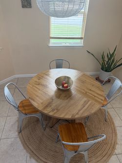 Dining table with 4 chairs