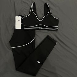 Alo Yoga Set