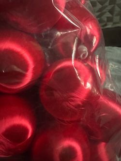 40 Vintage Pyramid Red Satin Sr Copiar Christmas Ornaments