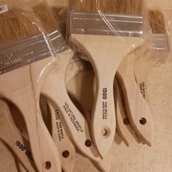 Brochas. Para Pintar  Size 4"       3dlls Cada Una.