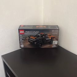 LEGO Technic 42166 NEOM McLaren Extreme E Team Pull-Back Off-Road Vehicle 