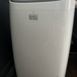 BLACK+DECKER  Air Conditioner