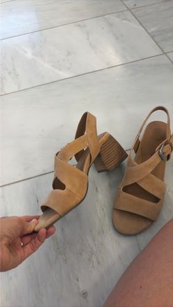Women comfort sandals size  7.5