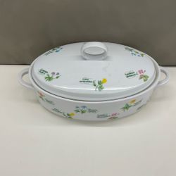 Oval Casserole Dish. Item No 896 (Shopgoodwill)