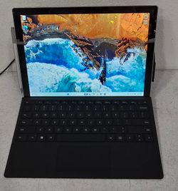 Surface Pro (5) 12.3" Tablet - Used Clean Load
