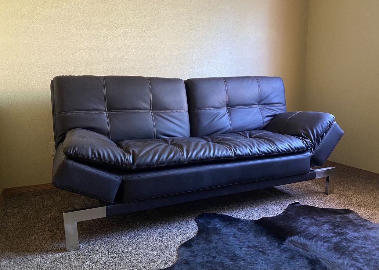 Leather Futon/sofa 