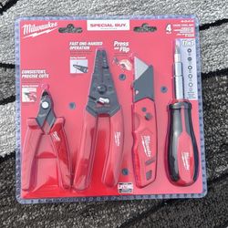 Milwaukee Hand Tool Set