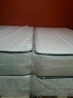 2 twin beds new can deliver