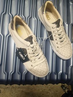 NEW GBG Los Angeles Women's Monogram Sneakers – Cream & Gold (Size 8.5)