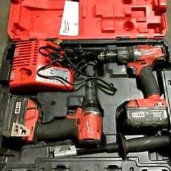 MILWAUKEE HEAVY DUTY Drill/Driver Kit

