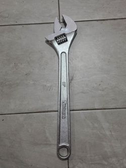 Pittsburgh 18 inch Wrench