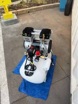 Compressor air California tool new never used