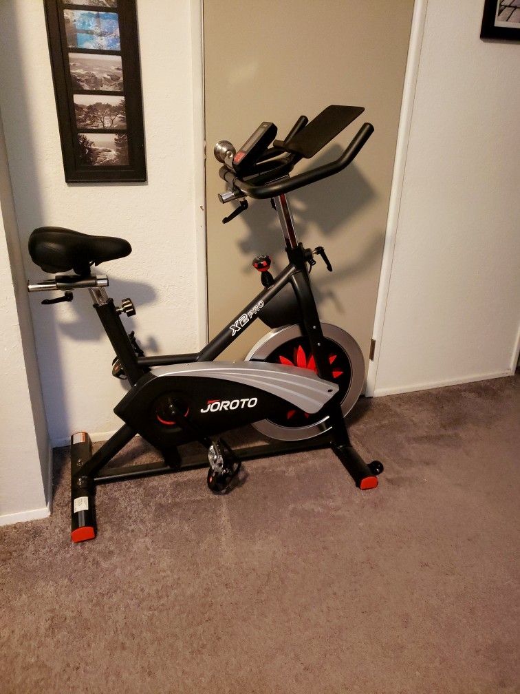 Joroto butthought stationary bike