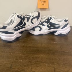 Nike Size 9