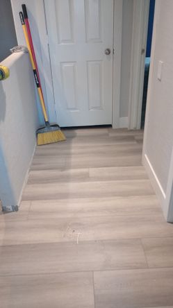 Professional Laminate And Vinyl Installation And Selll
