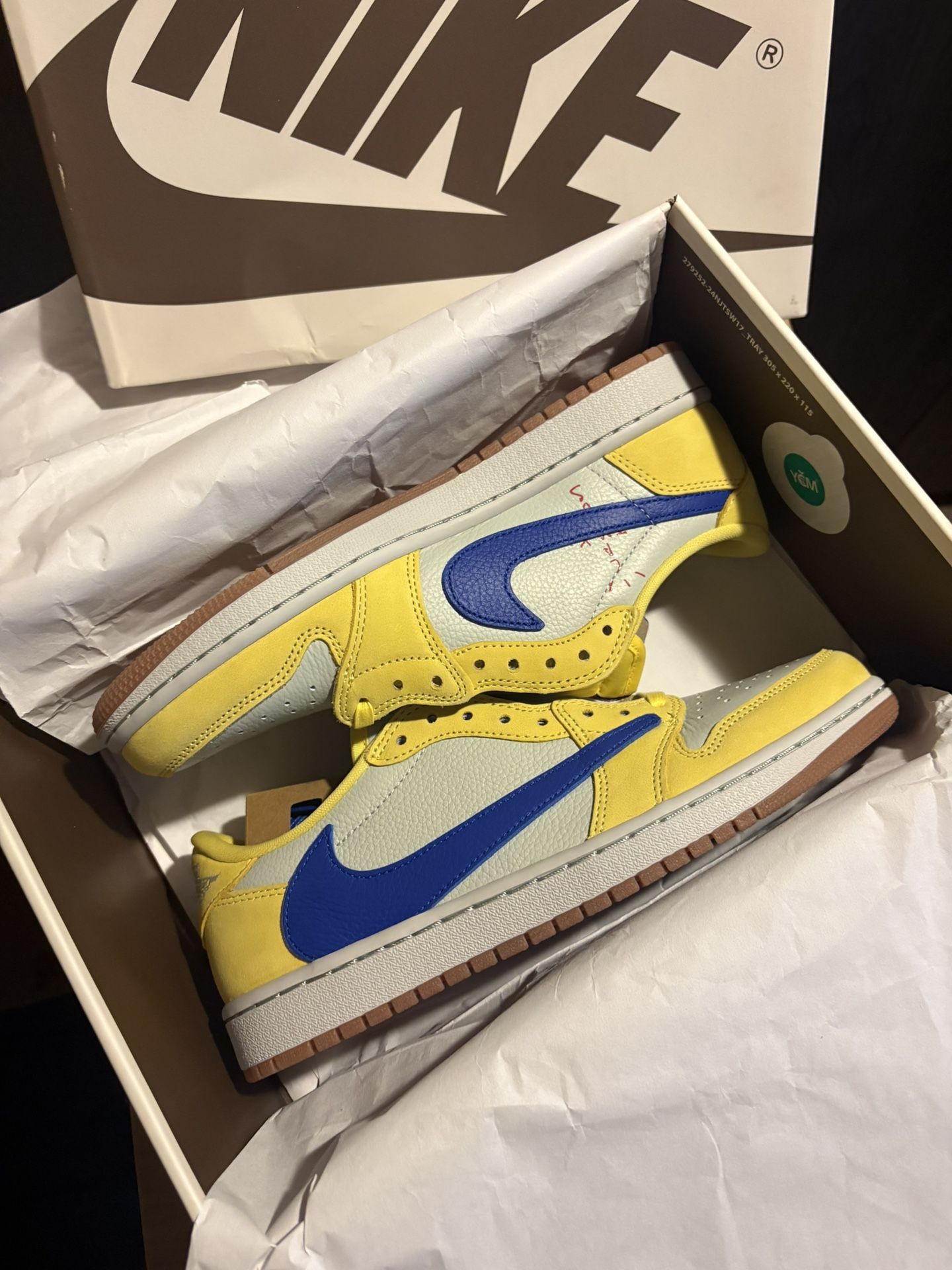 Jordan 1 Low Travis Scott Canary