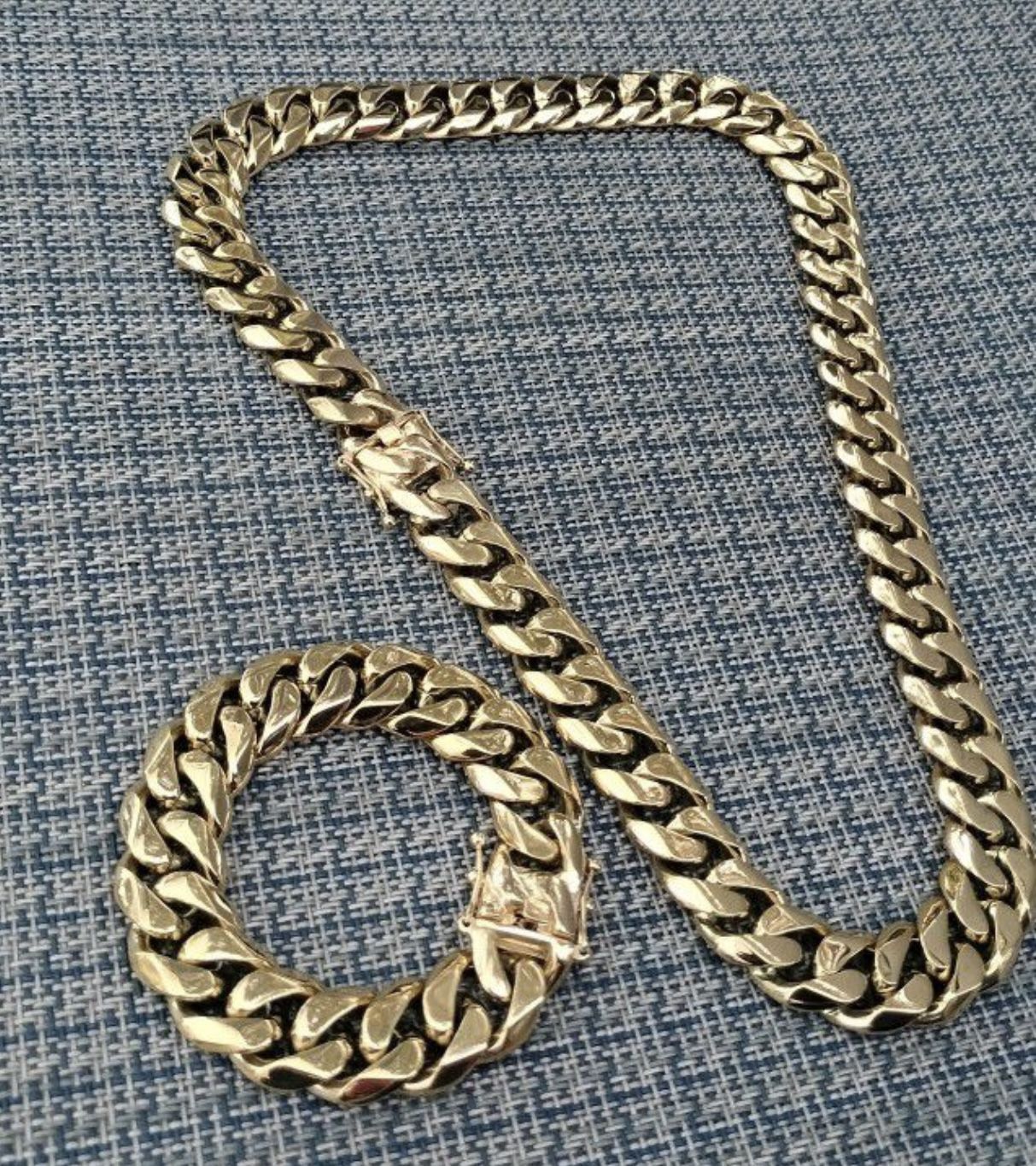 New 18k Yellow Gold Cuban Link Chain And Bracelet 18mm Thick