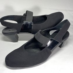 MUNRO Black Mary Jane Heels Sz 8 Style  Strap Used