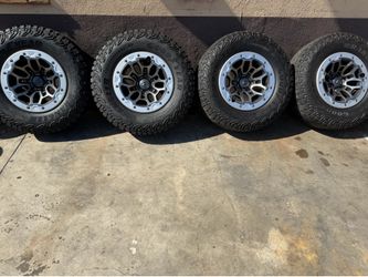 Dodge RAM TRX OEM Beadlock Wheels And Tires