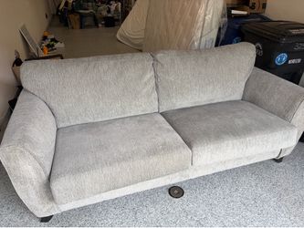 Like New COUCH for Sale