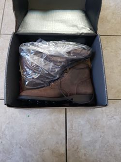 Tobacco President Boots 