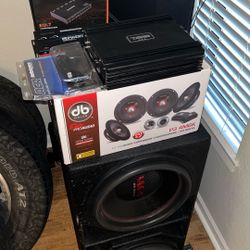 WDX DB DRIVE 15’s Db Drive 6.5 Pro Audio Loud Speakers And Tweeters. Ds 18 5K Sub Amp. Audio Control Epicenter. Memphis 7band Equalizer. Extra Battery