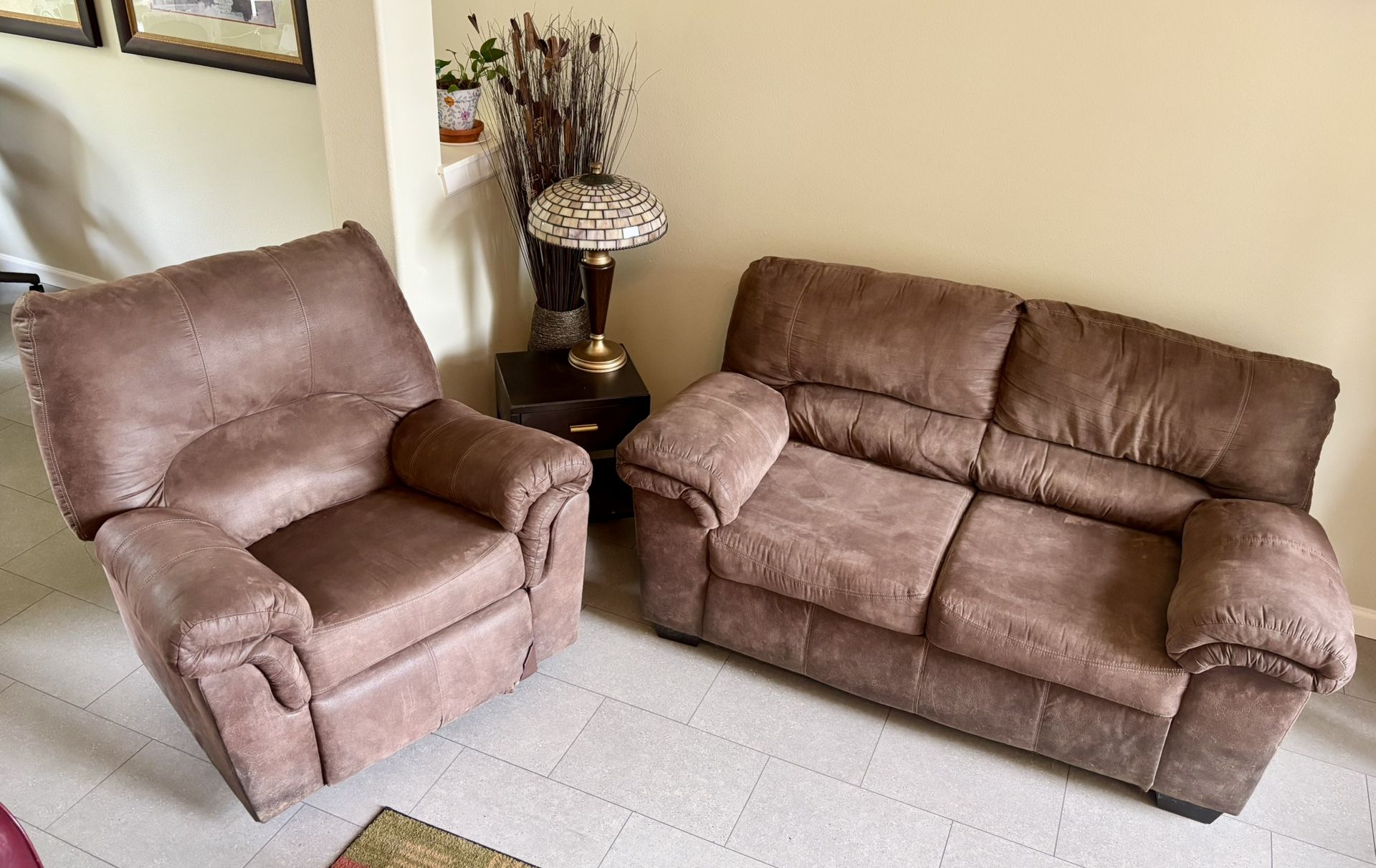 Matching Loveseat & Couch