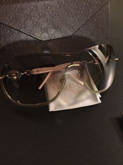 Gucci Swarovski crystal marina chain (not fake )
