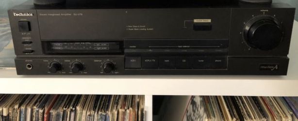 Technics ONLY Amplifiers SU V78 & synthesizer vintage