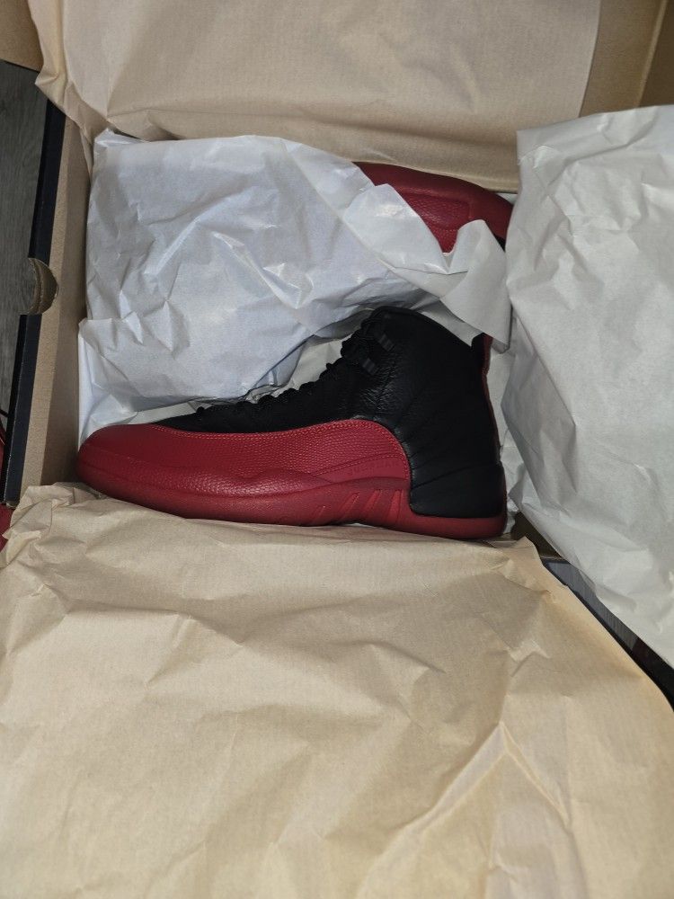Jordan 12 Flu Game Size 12