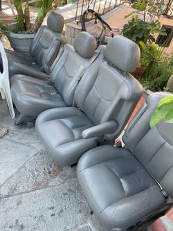 2006 Denali interior parts
