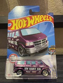 Super Treasure Hunt Hot Wheel