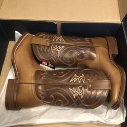 Women’s Boots 