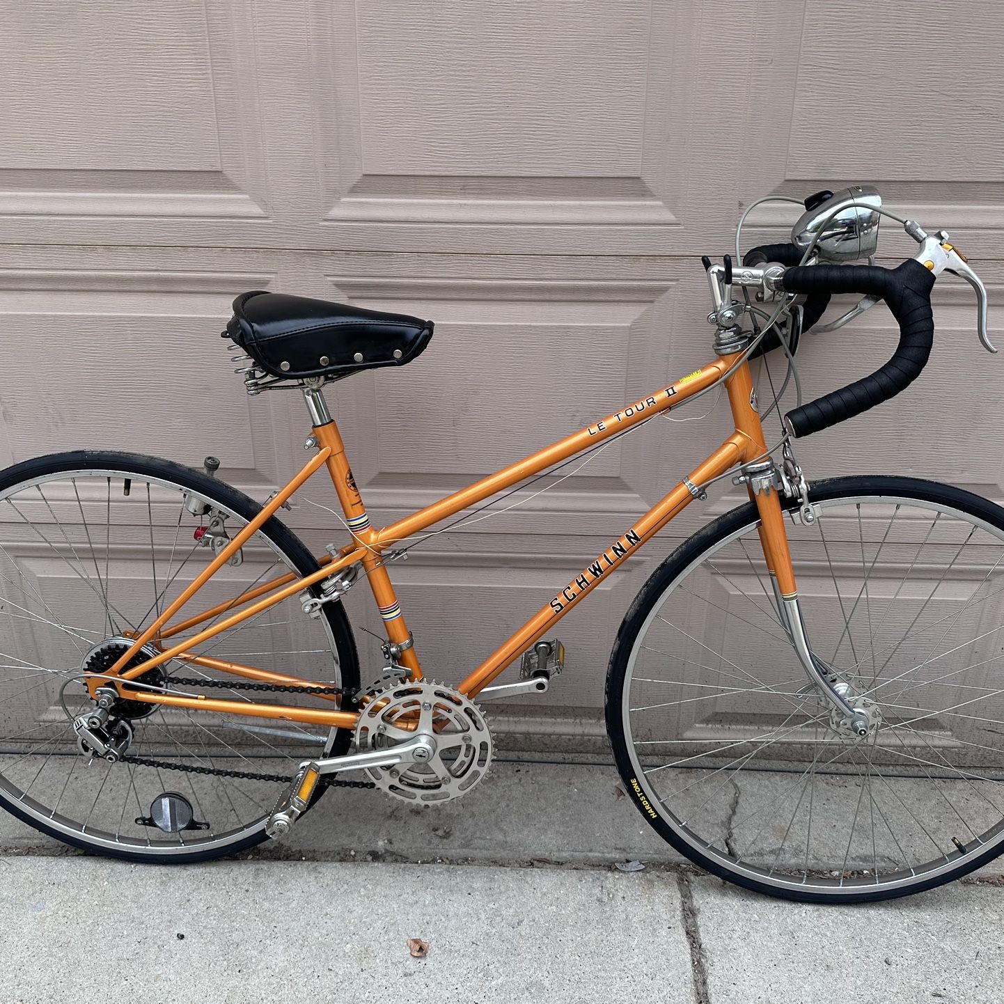 schwinn touring bicycles Extreme Original Paramount P15 Sport Bicycle with Brooks Professional, Toolkit and Original Tires Schwinn Voyageur 23" (59cm) 1987