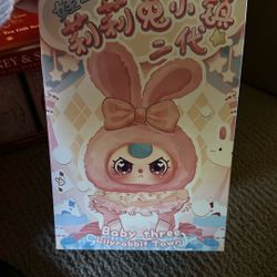 Baby Three Lilyrabbit Town. 100% authentic.