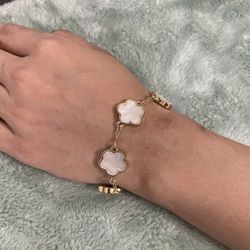 Clover Bracelet 