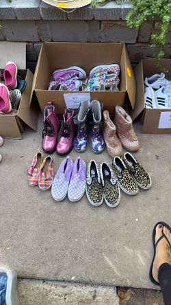 Name Brand tennis shoes 