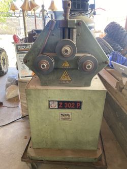Eagle Roll Machine