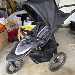 Graco 3 Piece Jogging Stroller 