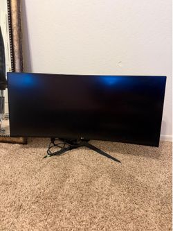 34” LG Ultragear Curved 144hz Monitor
