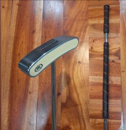 《RARE》PRESTINE TopFlite Tour BP Broomstick 43in Putter/Collector item/See Detail