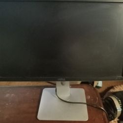Dell P2214Hb 22" Full HD LED Backlit Monitor w/VGA/DVI/DP