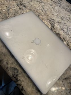 Apple Laptop