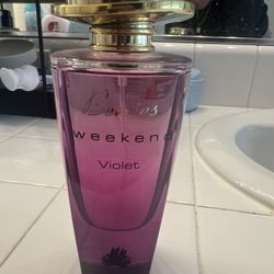 Weekend Perfume 